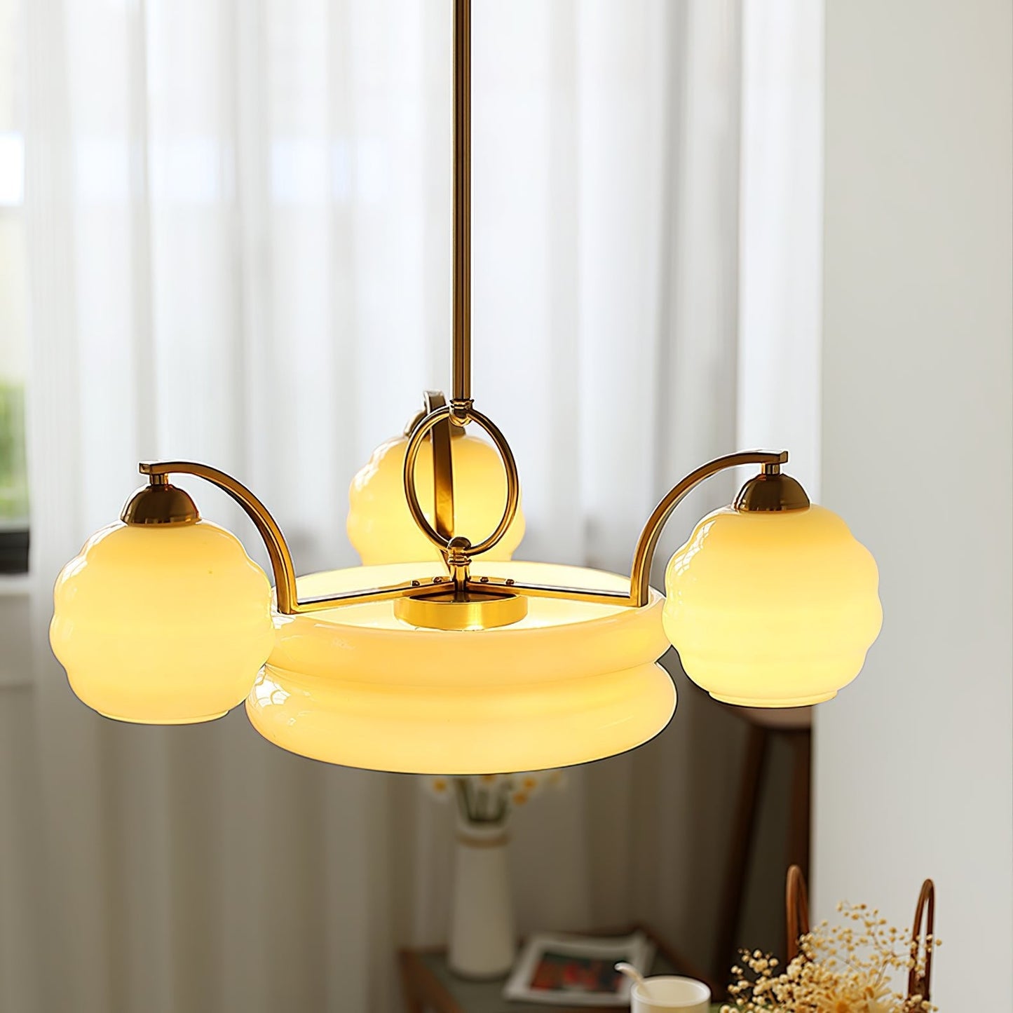 Art Deco Vintage Chandelier - Elegant Design with Adjustable Height &