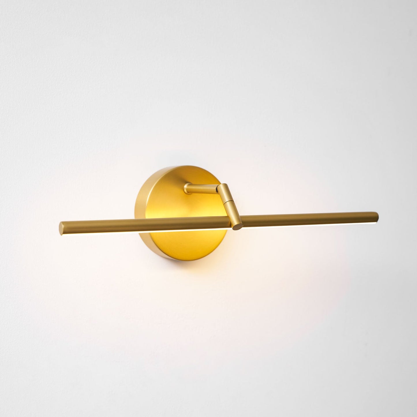 Galleria Slim Rechargeable Wall Light - Dimmable & Wireless Design