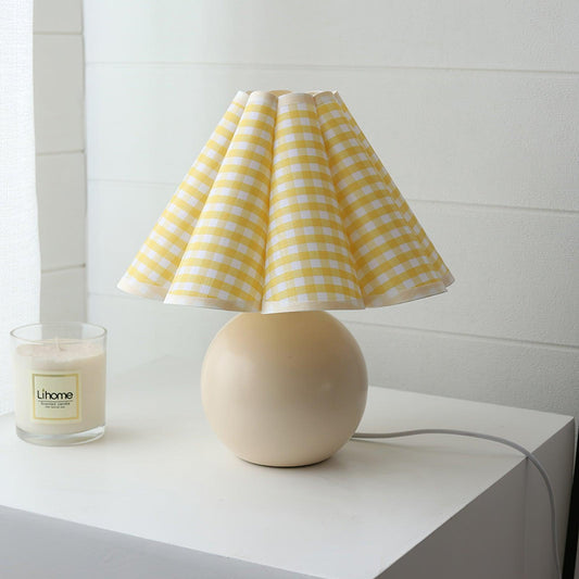Kicsi Knife Pleat Table Lamp - Elegant Design, Soft Ambient Lighting