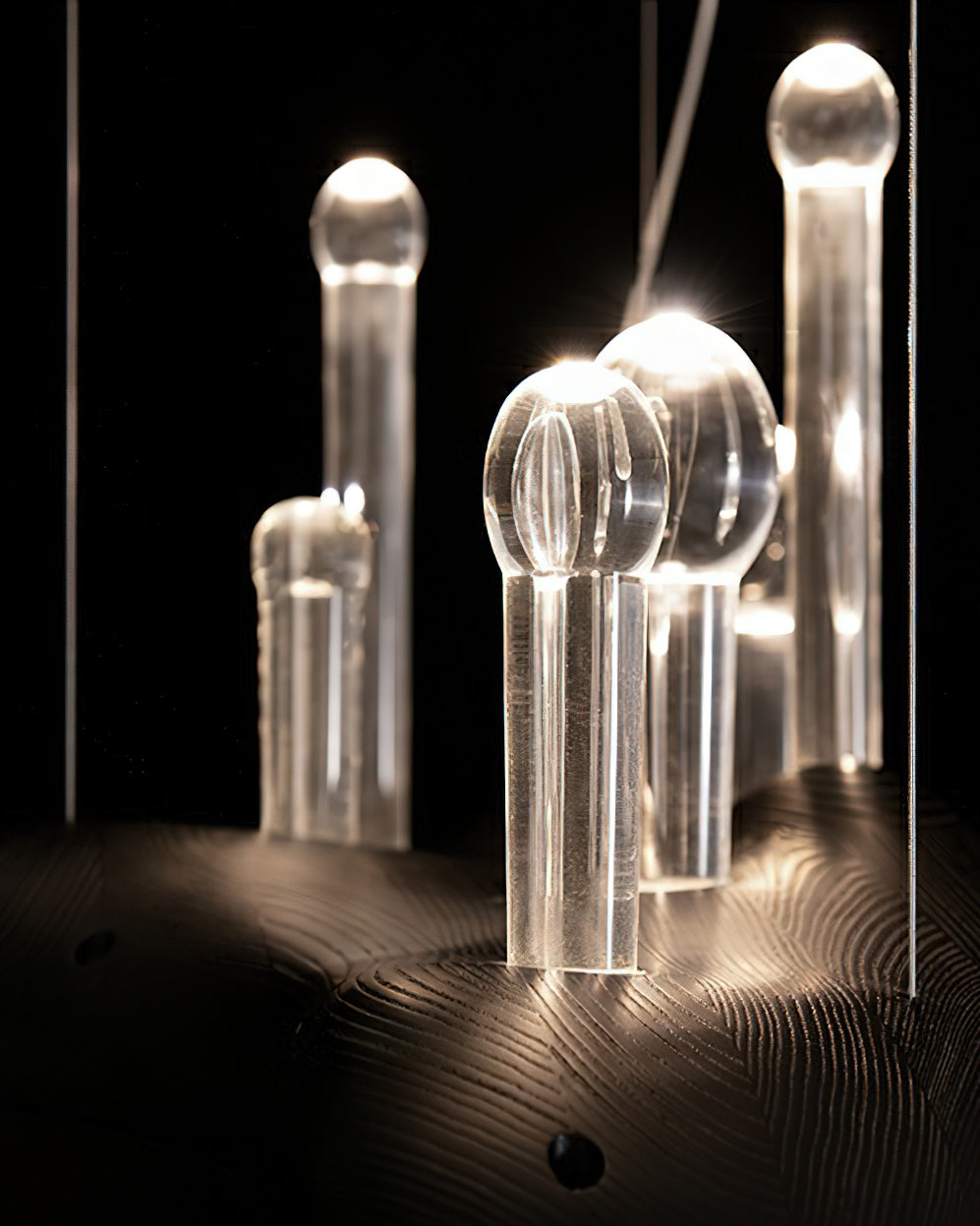 Skyward Thorn Chandelier - Elegant Design with Adjustable Brightness