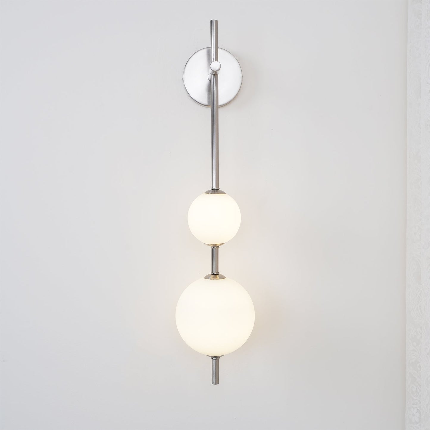 Modern Vertical Globe Wall Lamp with Adjustable Brightness & Energy Sa