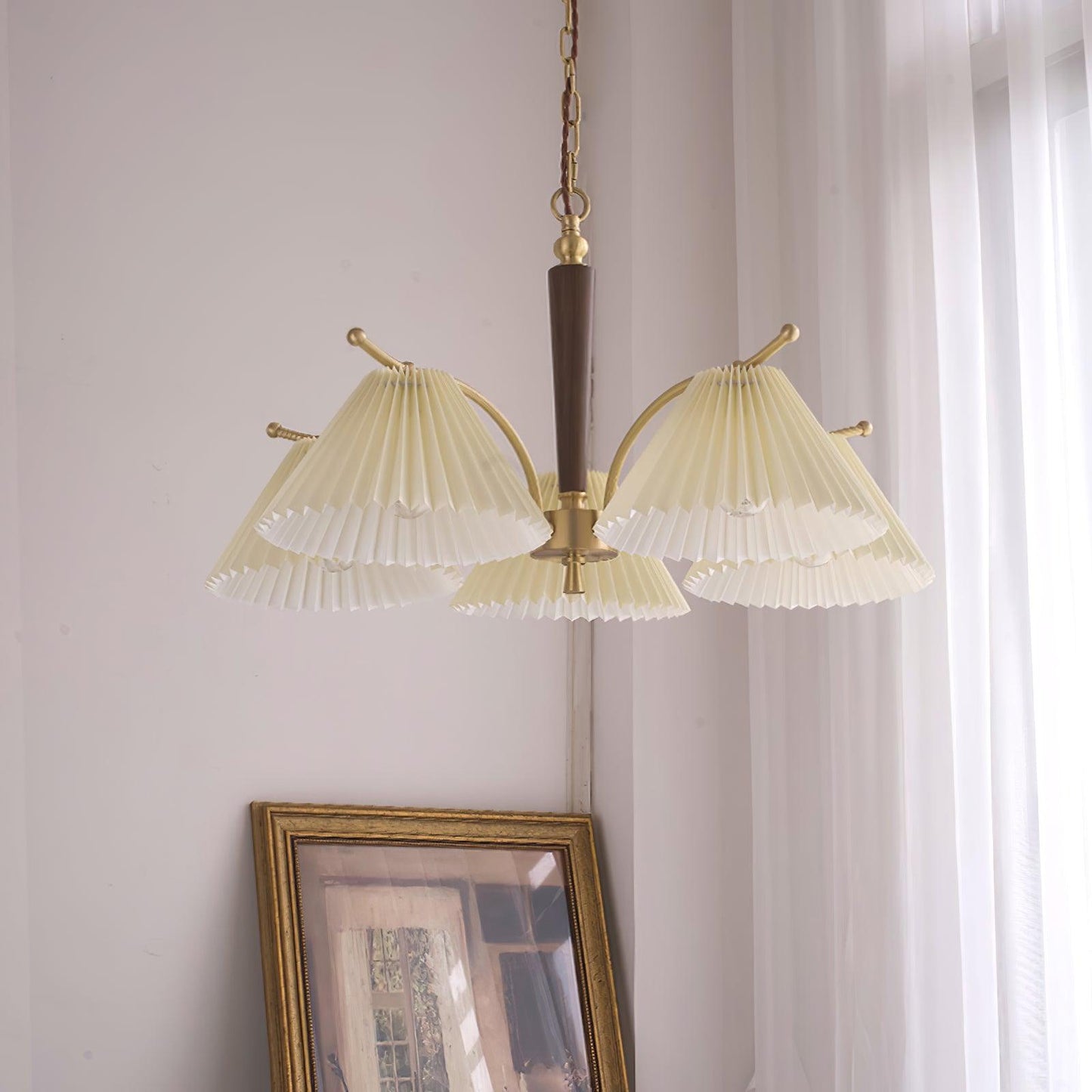 Elegant Wrinkled Chandelier with Adjustable Height and LED Compatibili