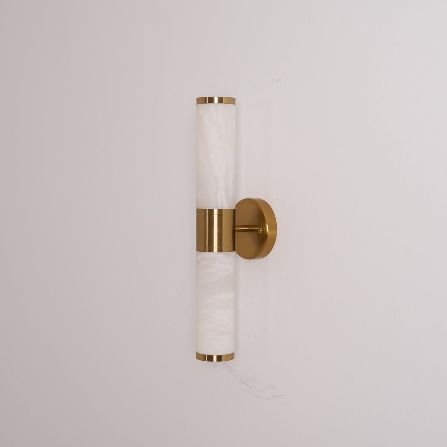 Alabaster Wall Lamp - Elegant Design with Soft Glow & Adjustable Angle
