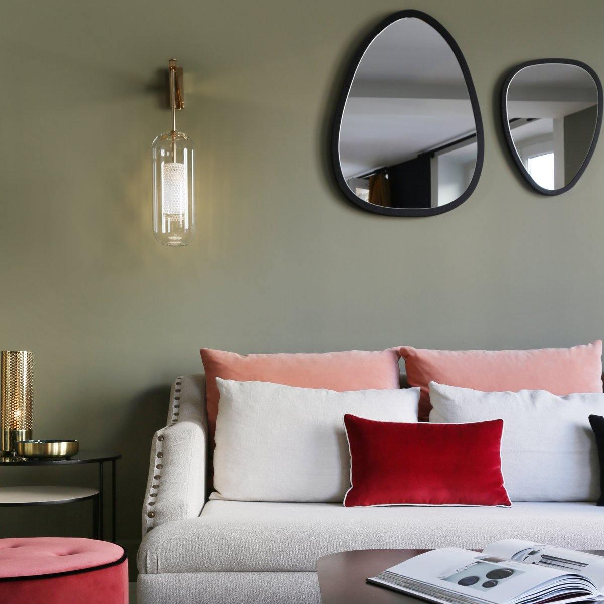 Vadim Glass Wall Lamp - Elegant Design with Adjustable Brightness