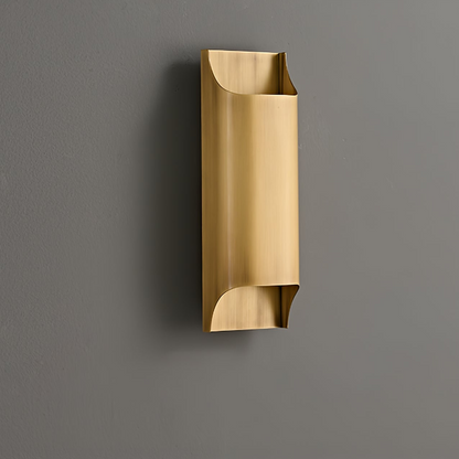 Leclerc Brass Wall Lamp - Elegant Design, Adjustable Light Direction