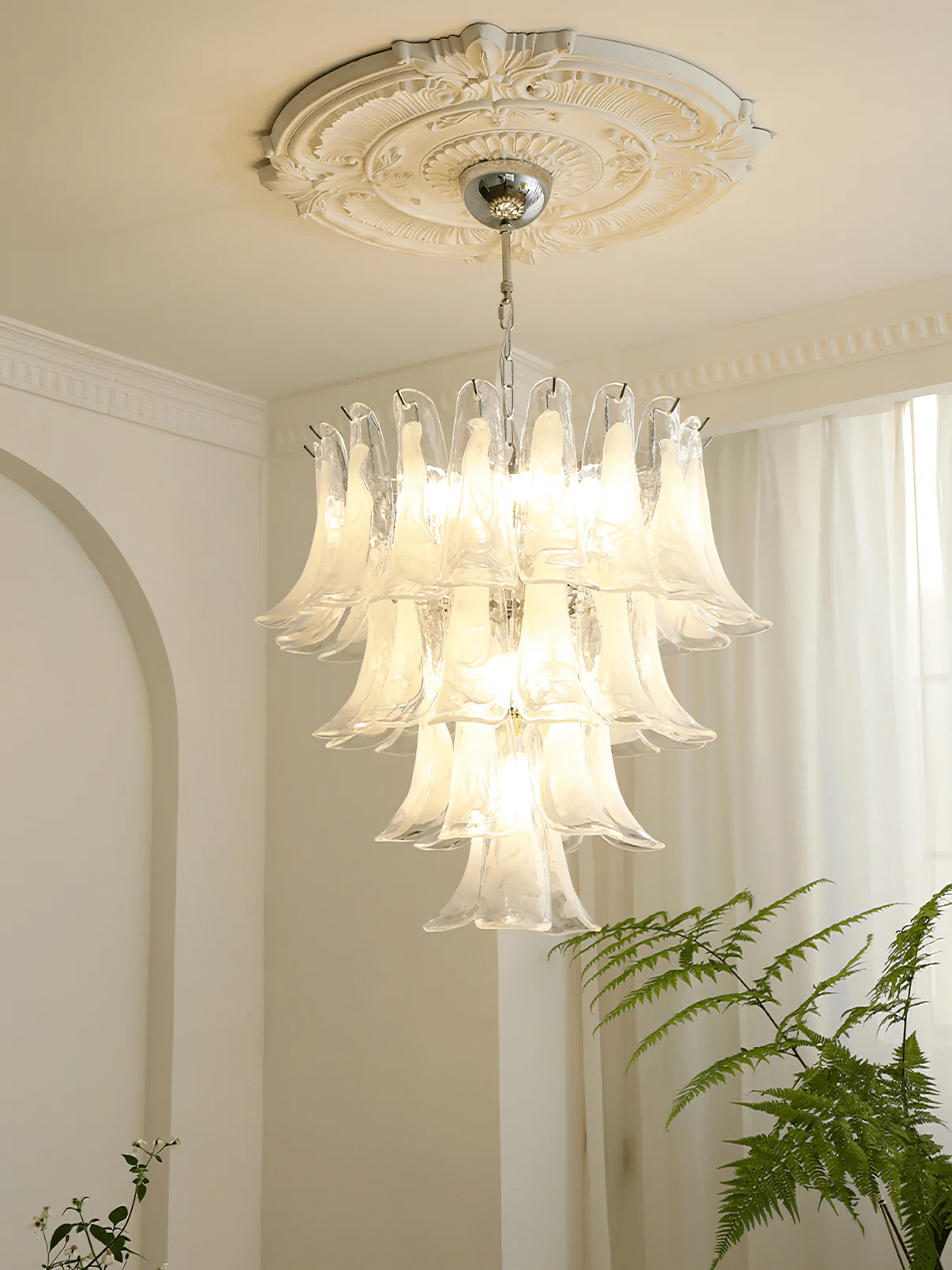 Elegant Glass Leaf Chandelier - Adjustable Height, Energy Efficient Li