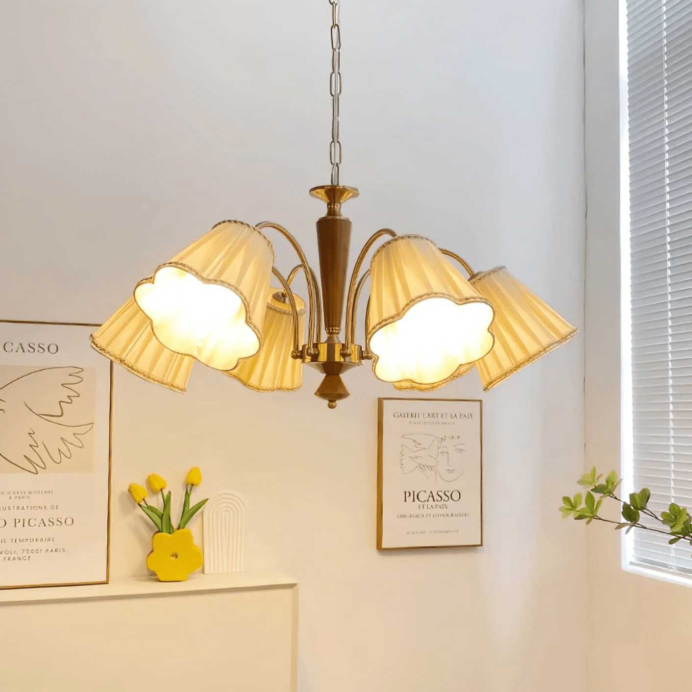 Bellora Bloom Crystal Chandelier - Elegant Design with Adjustable Heig