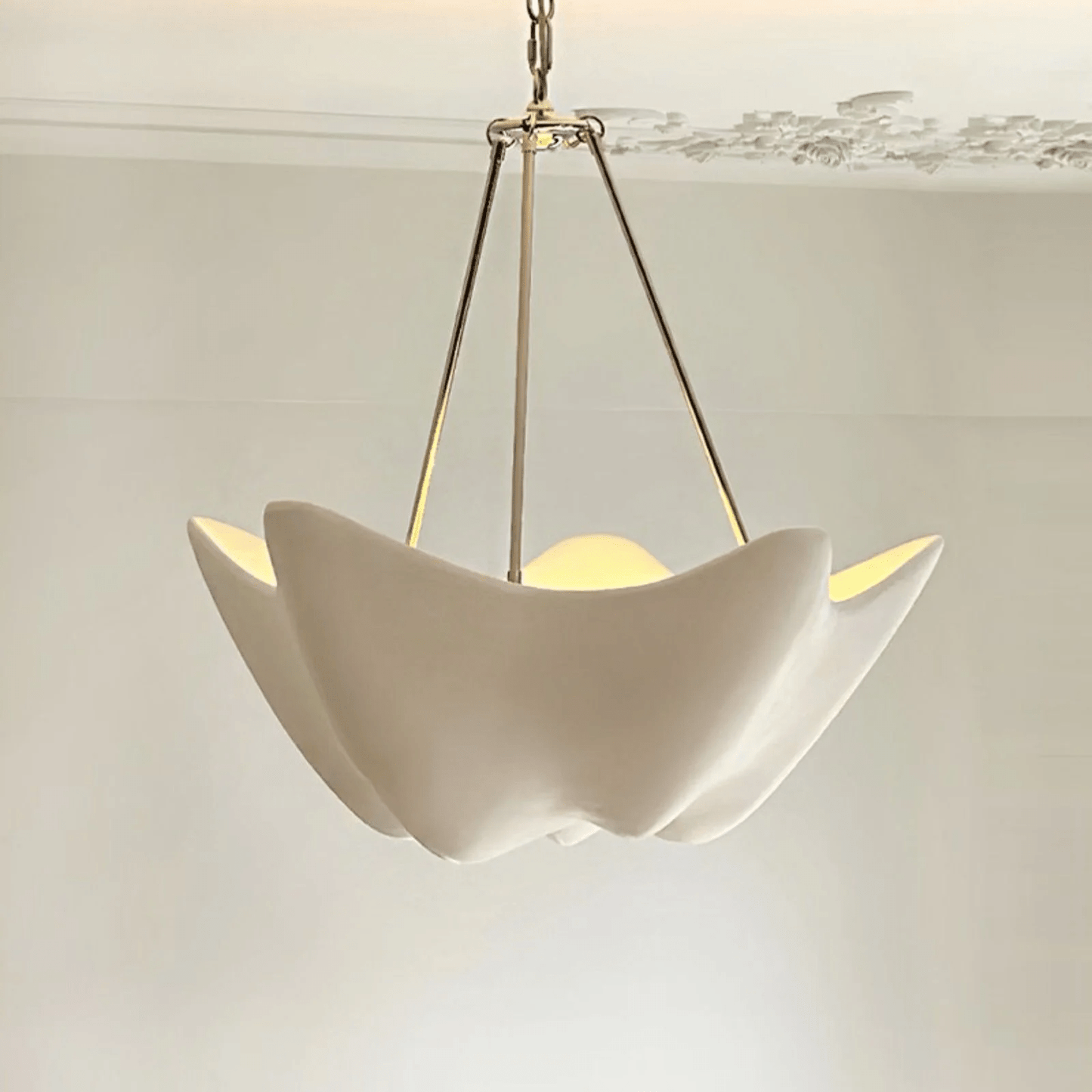 Luvonea Plaster Chandelier - Elegant Design with Adjustable Height & L