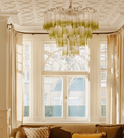 Chiara Chandelier - Elegant Crystal Design with Adjustable Height