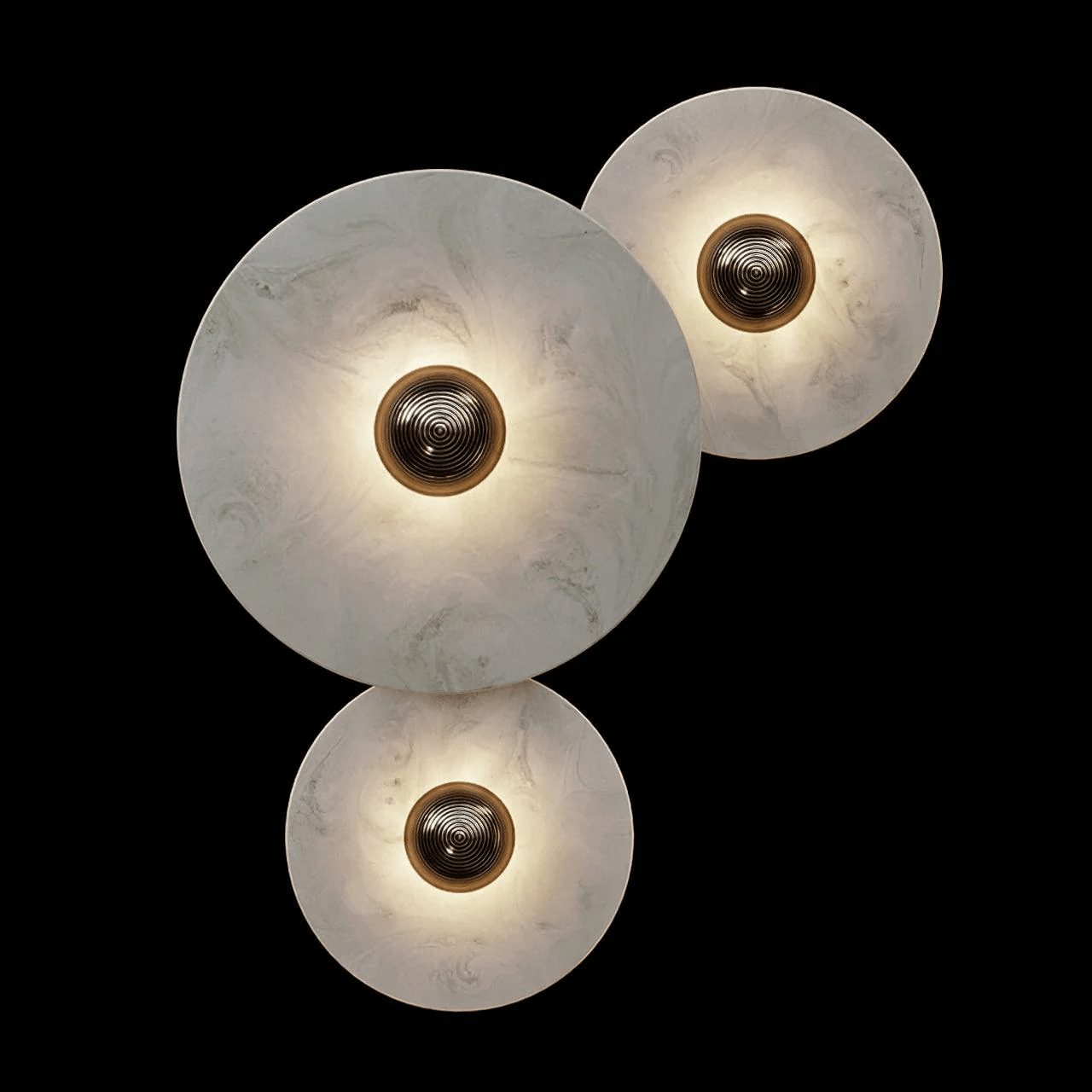 Nayra Alabaster Wall Lamp - Elegant Design with Adjustable Light Direc