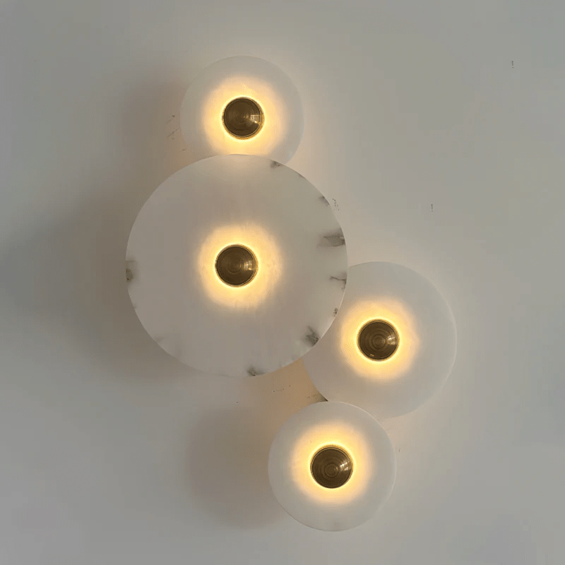 Nayra Alabaster Wall Lamp - Elegant Design with Adjustable Light Direc