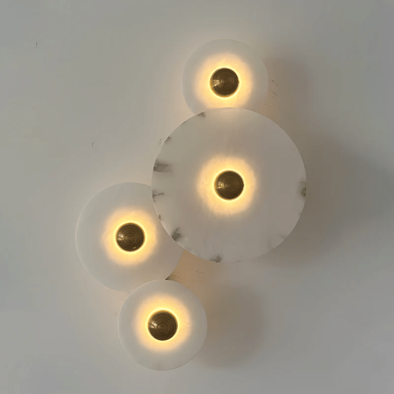 Nayra Alabaster Wall Lamp - Elegant Design with Adjustable Light Direc