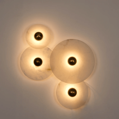 Nayra Alabaster Wall Lamp - Elegant Design with Adjustable Light Direc