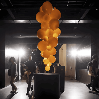 Velymo Grapetta Chandelier - Elegant Design with Adjustable Brightness