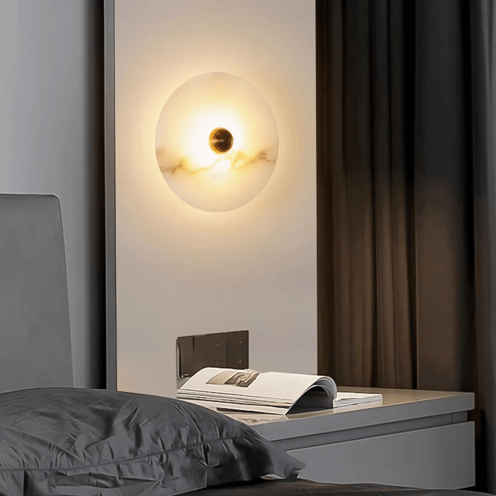 Nayra Alabaster Wall Lamp - Elegant Design with Adjustable Light Direc