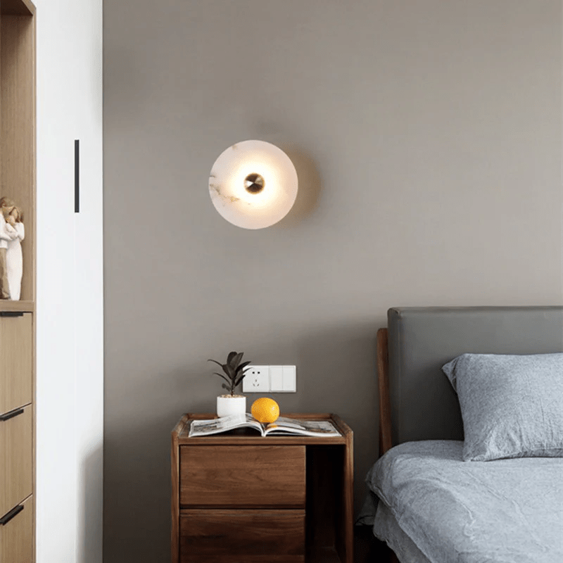 Nayra Alabaster Wall Lamp - Elegant Design with Adjustable Light Direc