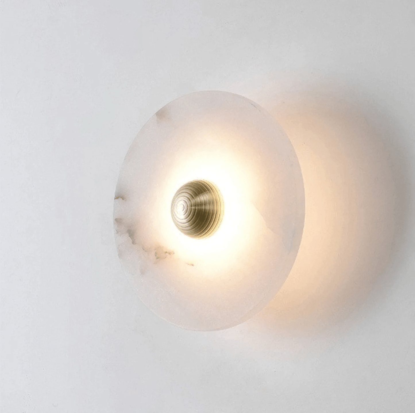 Nayra Alabaster Wall Lamp - Elegant Design with Adjustable Light Direc