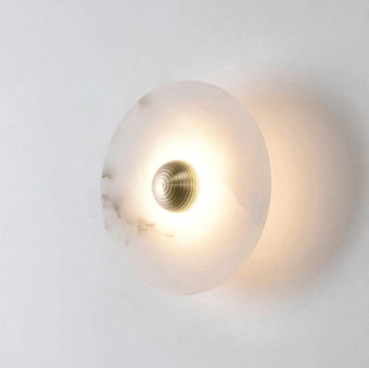 Nayra Alabaster Wall Lamp - Elegant Design with Adjustable Light Direc