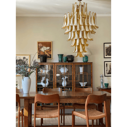 Dravina Glass Petals Pendant Lamp - Modern Design, Adjustable Height