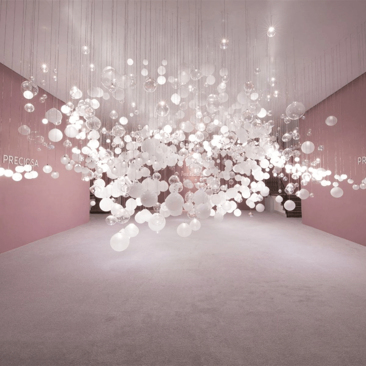 Breath of Light Customizable Chandelier with Dimmable LED and Elegant