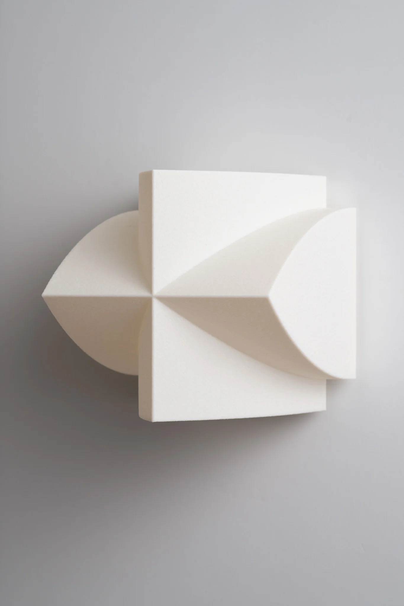 Naala Wall Sconce - Modern Design with Adjustable Brightness & Energy