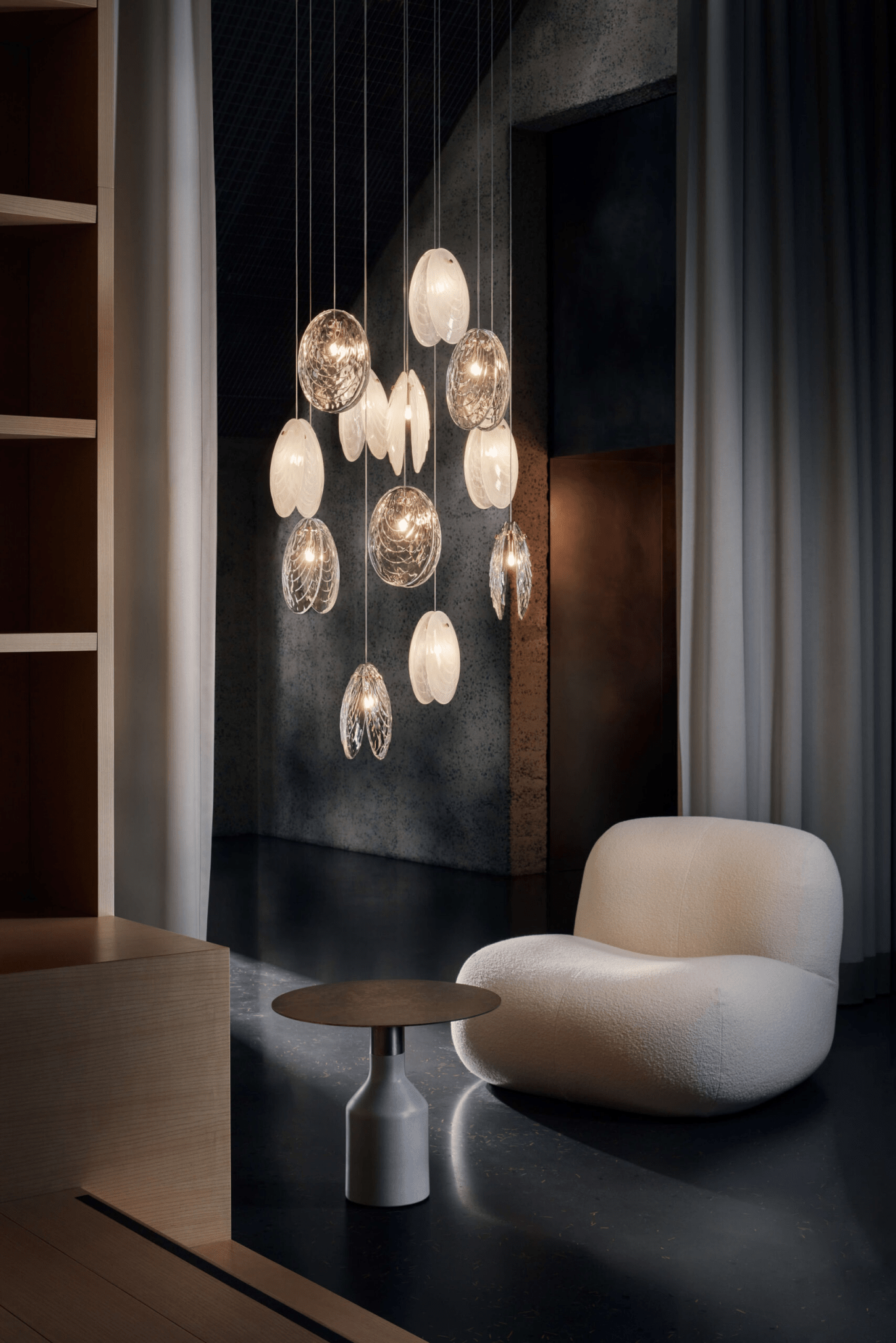 Mussels Cluster Chandelier - Elegant Design with Adjustable Height & W