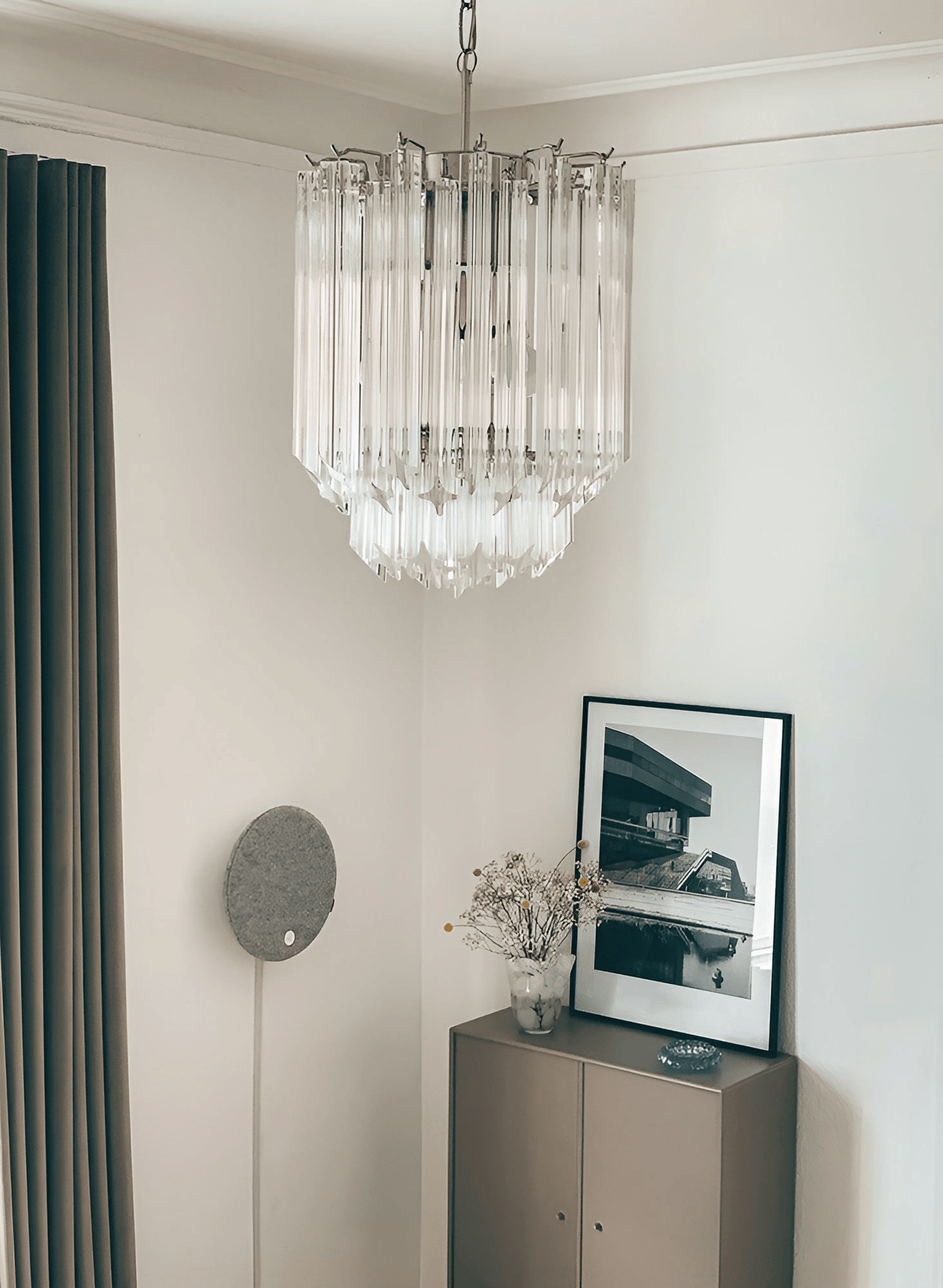 Elegant Transparent Glass Prism Chandelier with Adjustable Height & LE