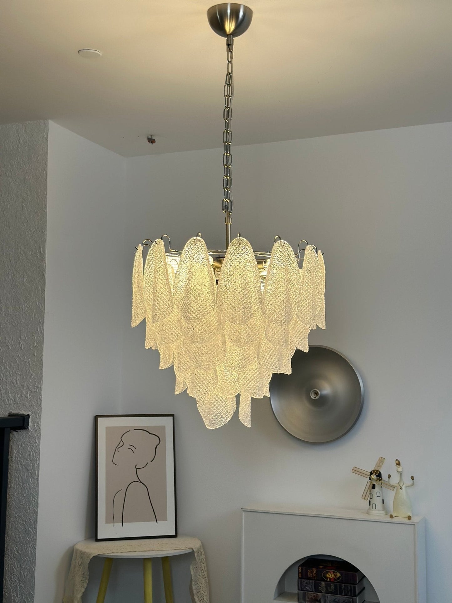 Elegant Glass Teardrop Chandelier with Adjustable Height & LED Compati
