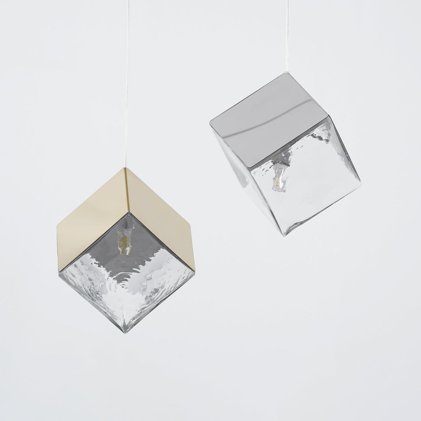 Cubic Luster Cascade Chandelier – Elegant Design with Adjustable Heigh