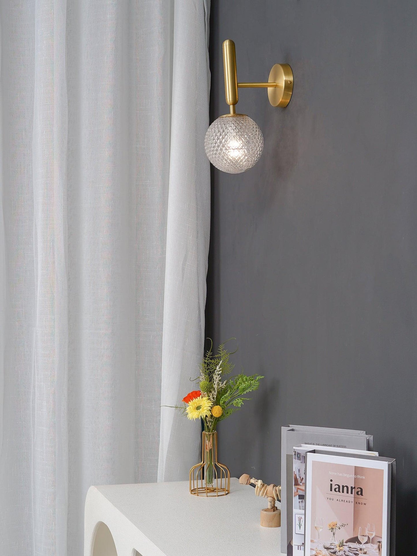 Nordica Wall Lamp - Adjustable Angle, Energy-Efficient LED Lighting