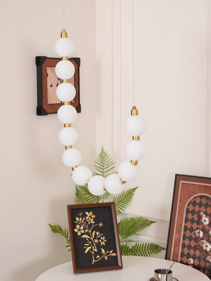 Elegant Acrylic Pearl Chandelier Necklace - Lightweight & Versatile
