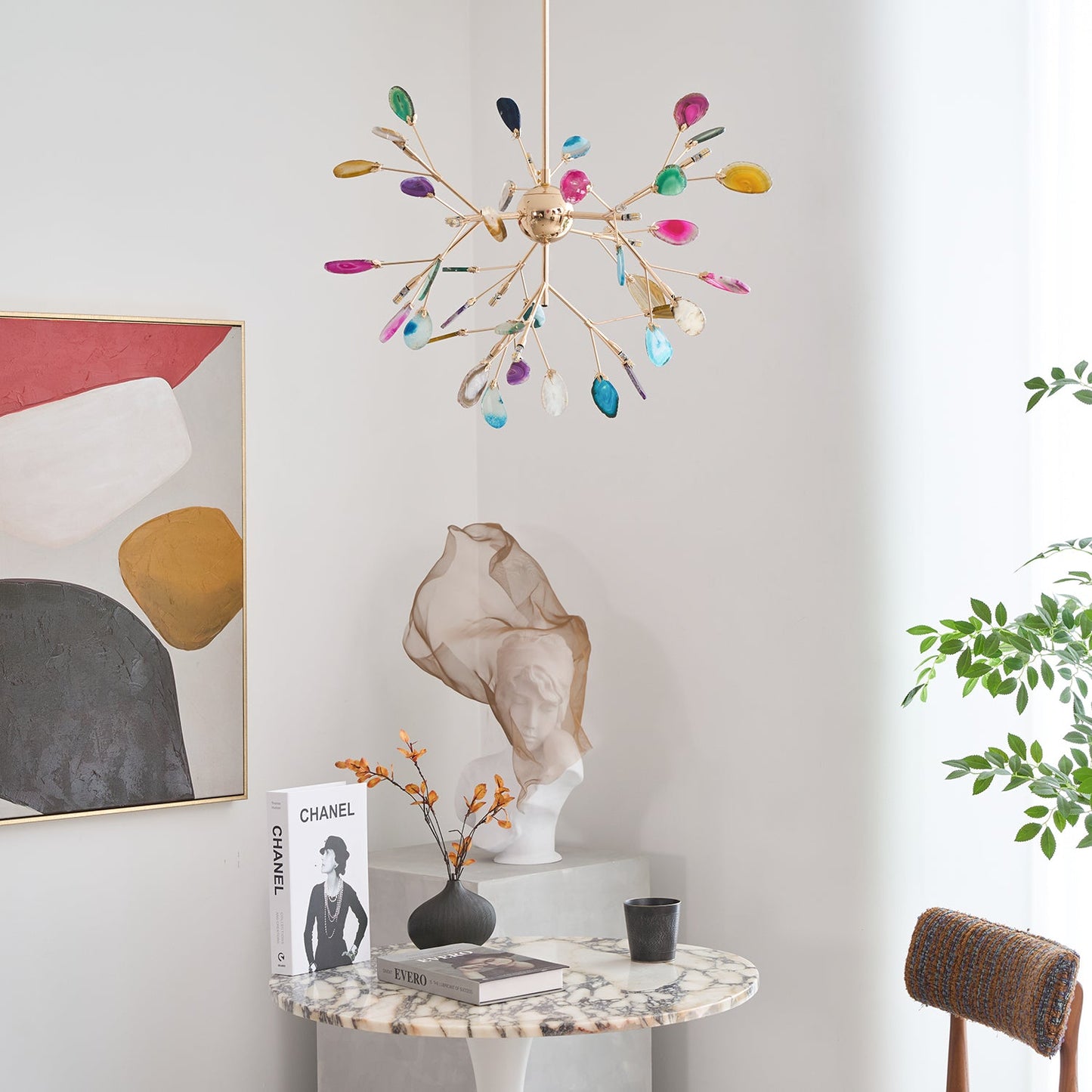 Elegant Agate Flake Chandelier with Adjustable Height & Soft Lighting
