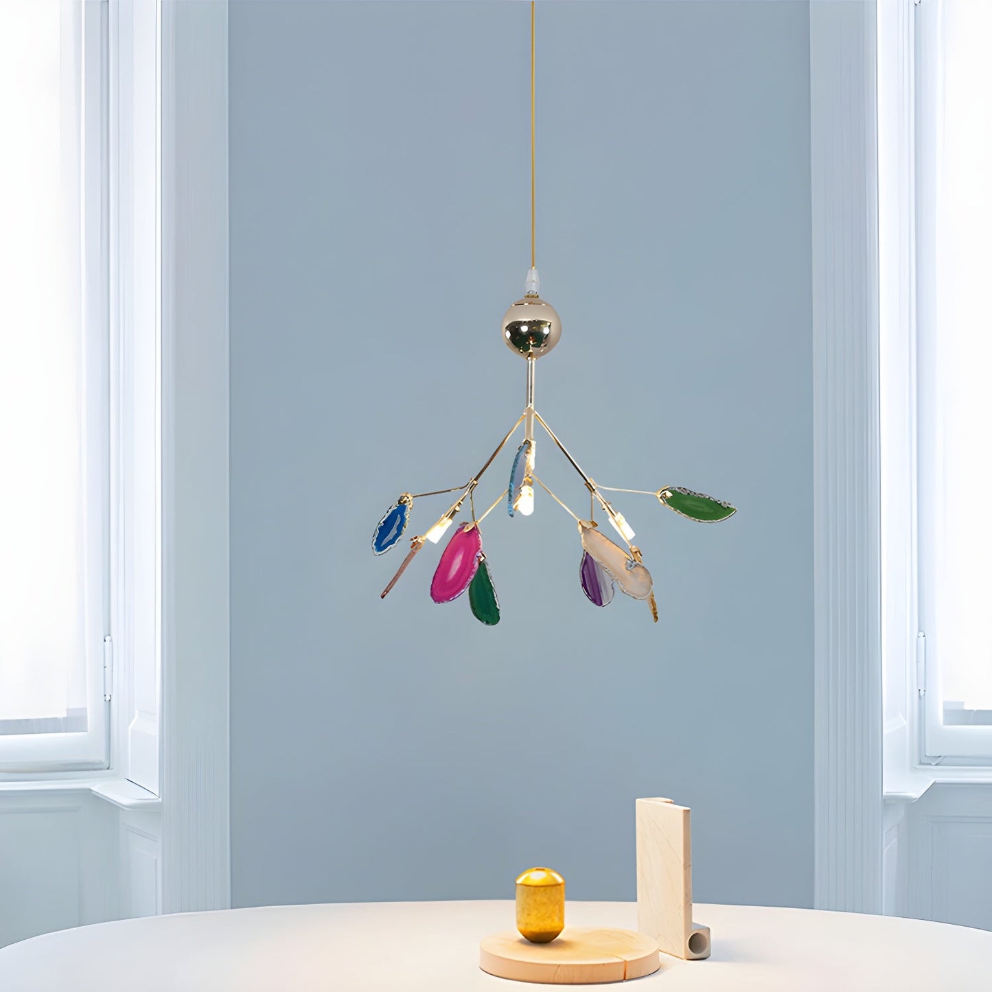 Elegant Agate Flake Chandelier with Adjustable Height & Soft Lighting