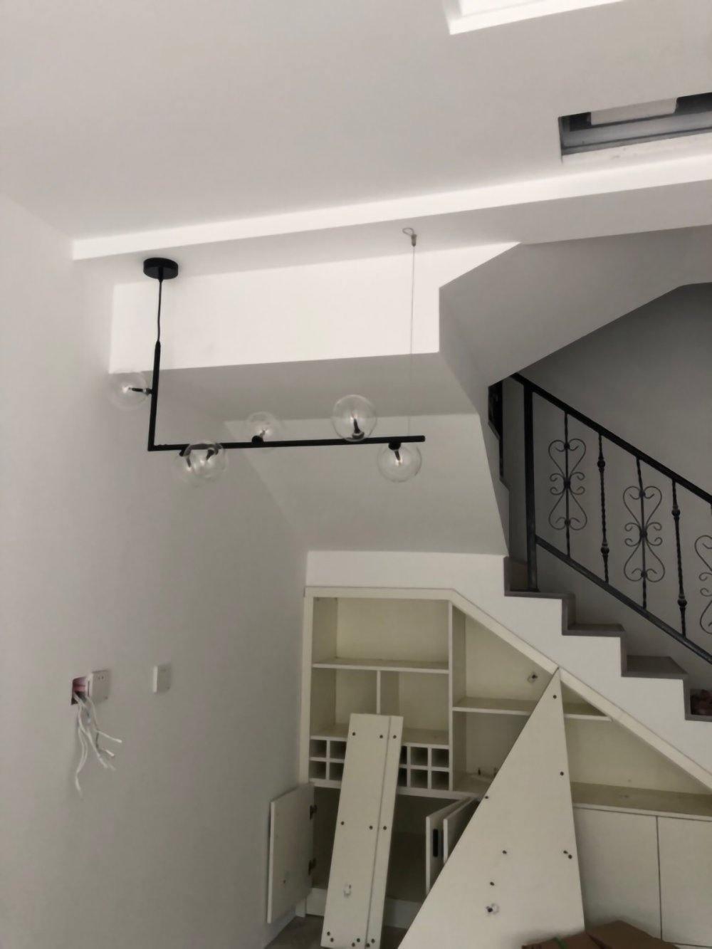 Air 73 Glass Pendant Lamp - Modern Design with Adjustable Height & LED