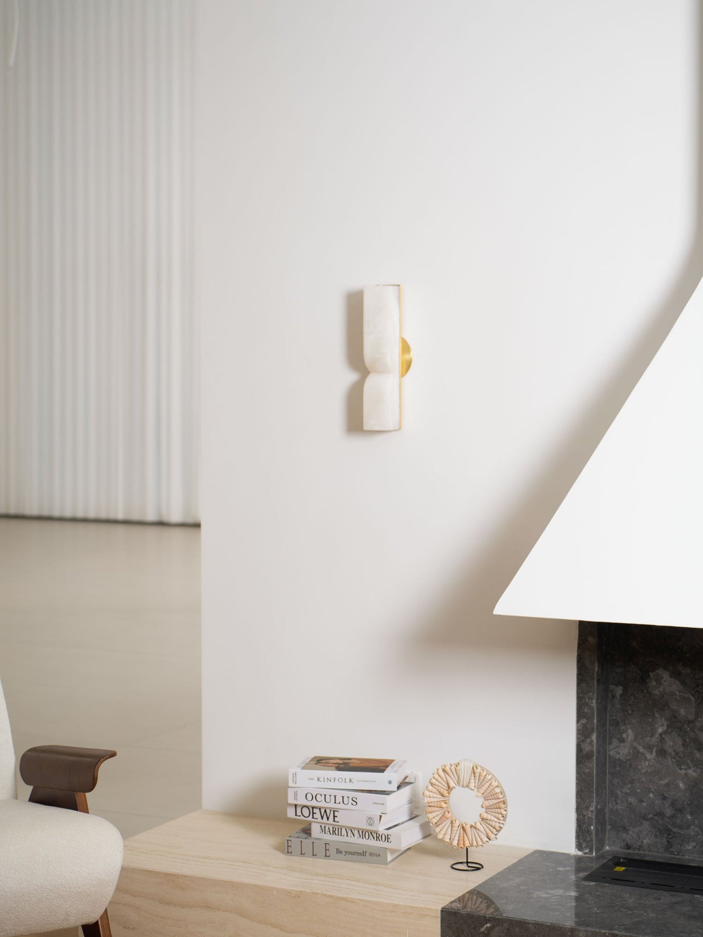 Alabaster Essence Wall Sconce - Elegant Design with Adjustable Light D