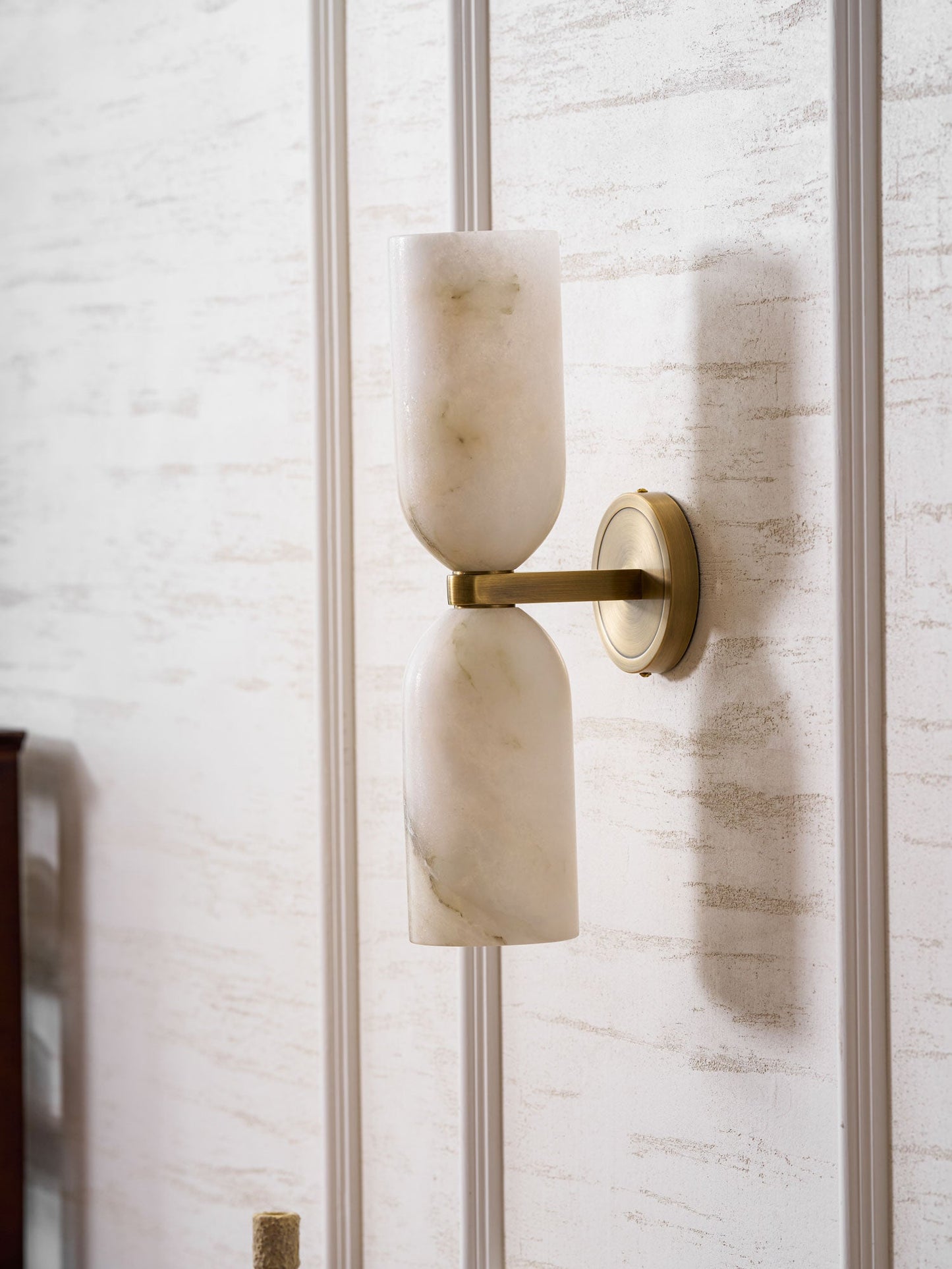 Alabaster Nexus Wall Sconce - Elegant Design with Adjustable Brightnes