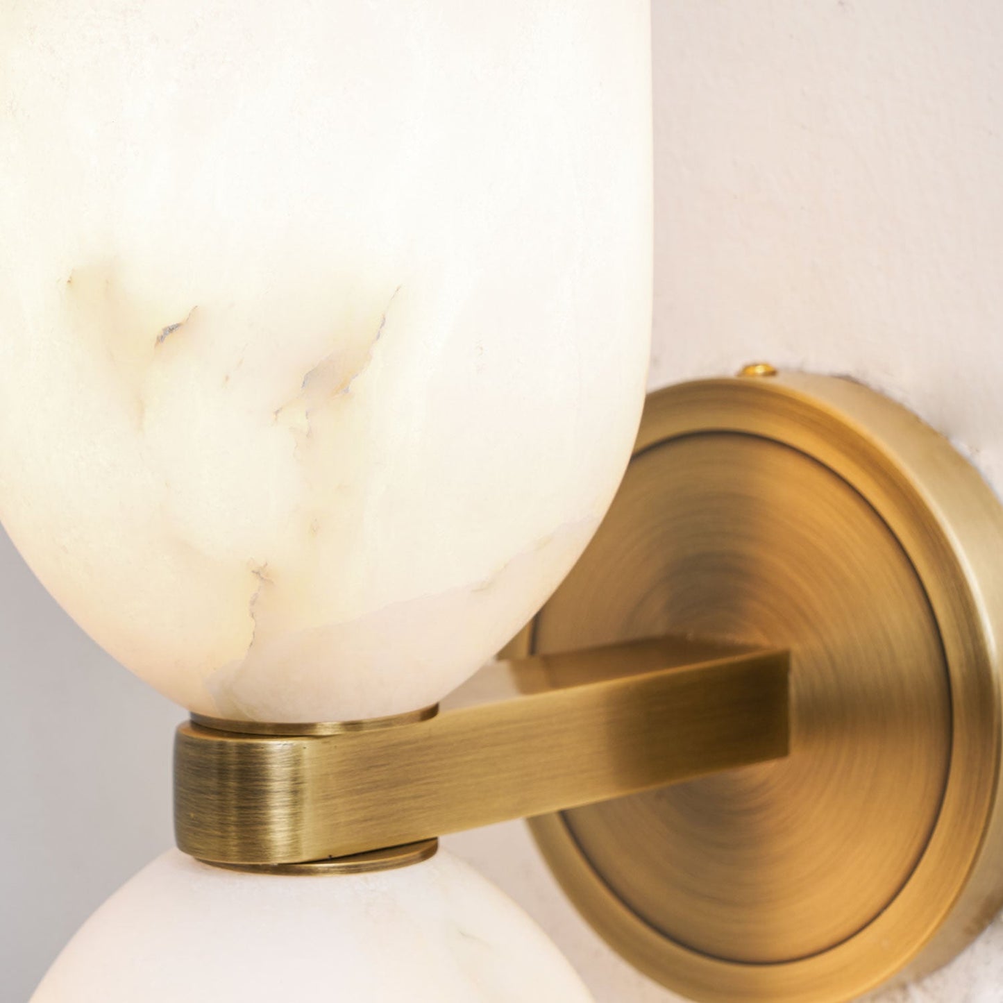 Alabaster Nexus Wall Sconce - Elegant Design with Adjustable Brightnes