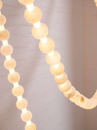 Elegant Alabaster Pearl Chandelier Necklace with Adjustable Length