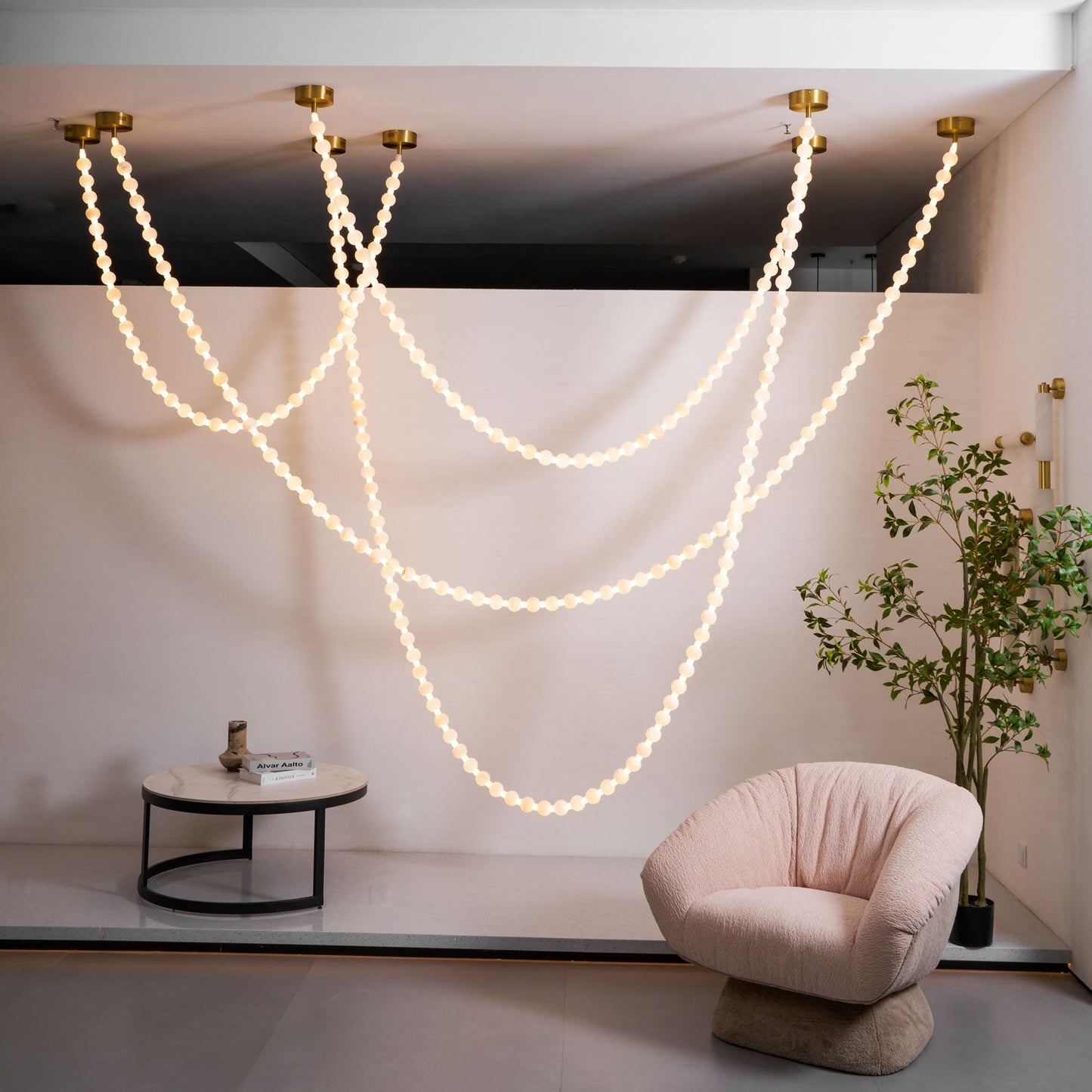 Elegant Alabaster Pearl Chandelier Necklace with Adjustable Length