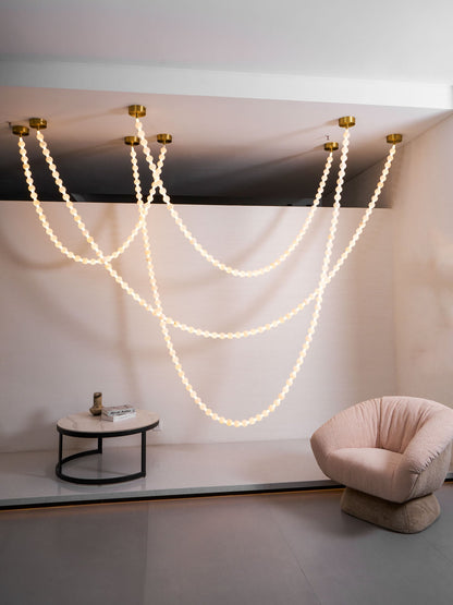 Elegant Alabaster Pearl Chandelier Necklace with Adjustable Length