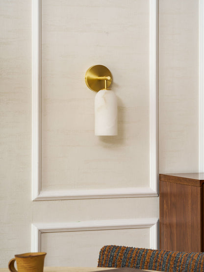 Pillar Alabaster Wall Sconce - Elegant Design, Soft Ambient Lighting