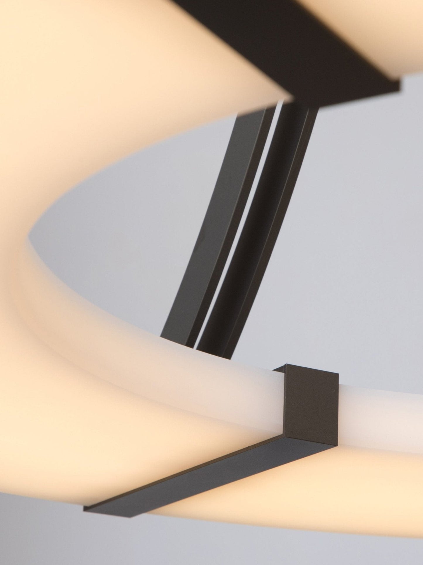 Alabaster Halo Pendant Light - Adjustable Height, Modern Design