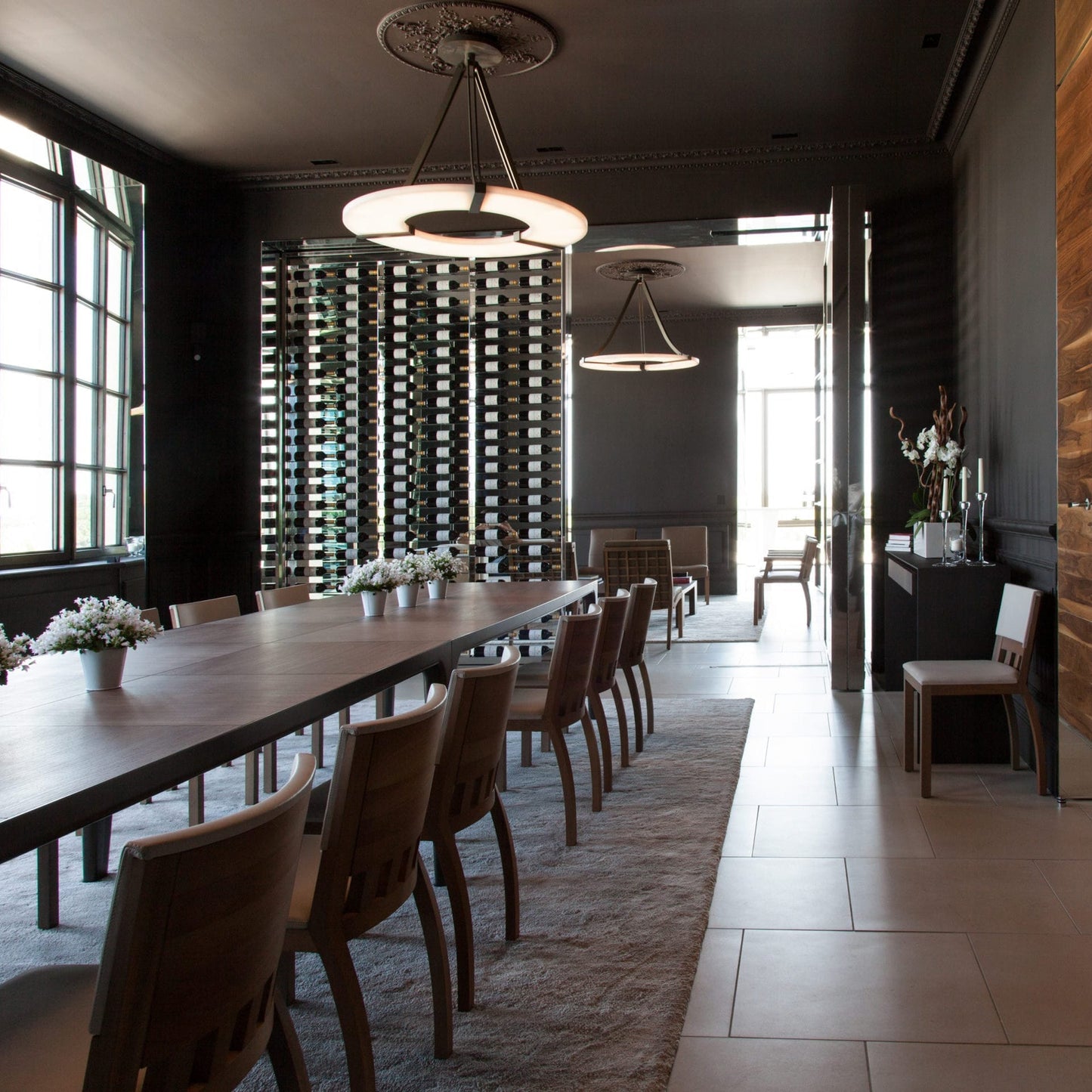 Alabaster Halo Pendant Light - Adjustable Height, Modern Design