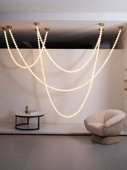 Elegant Alabaster Pearl Chandelier Necklace with Adjustable Length