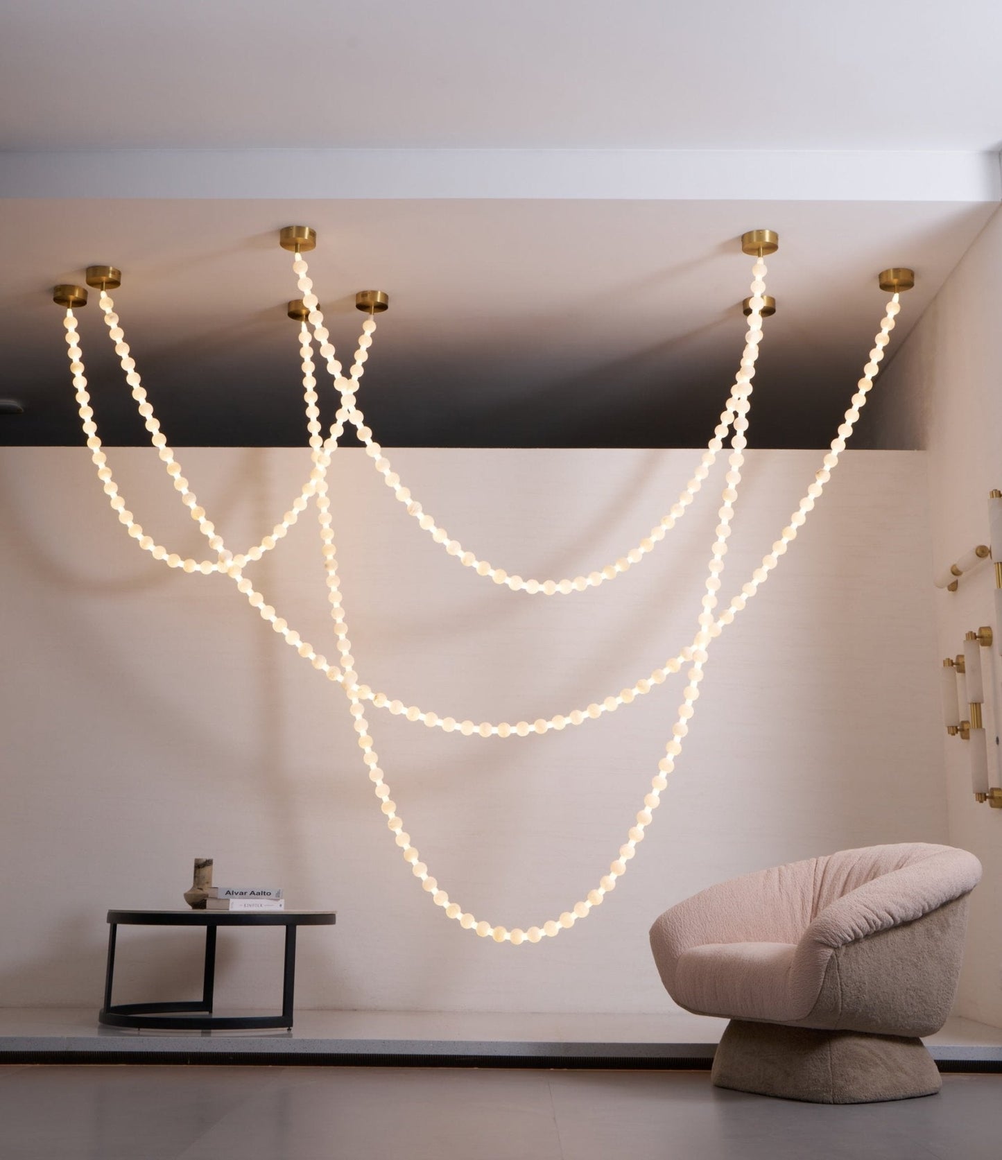 Elegant Alabaster Pearl Chandelier Necklace with Adjustable Length
