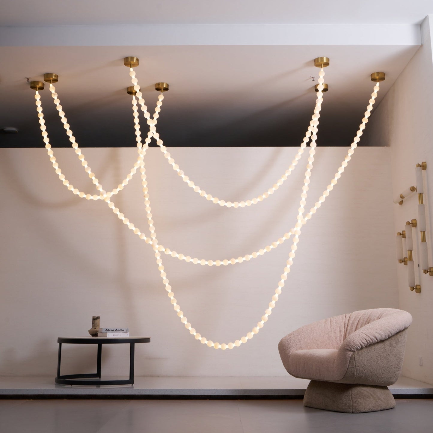 Elegant Alabaster Pearl Chandelier Necklace with Adjustable Length