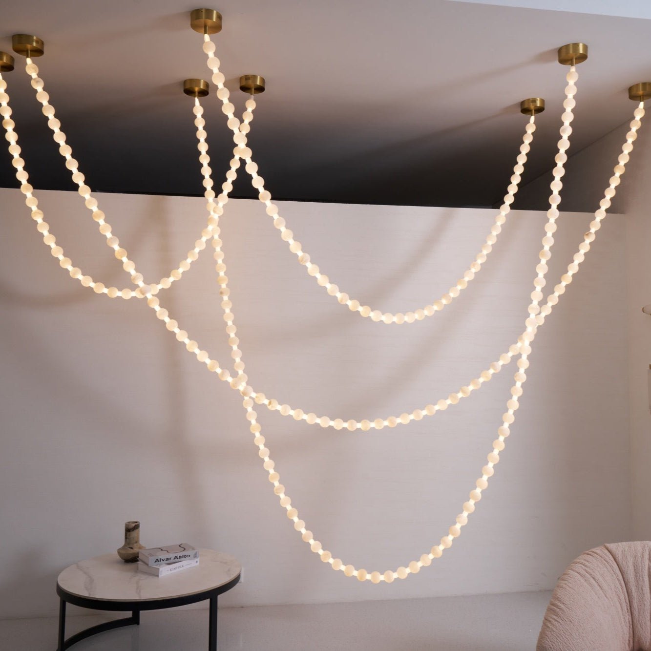 Elegant Alabaster Pearl Chandelier Necklace with Adjustable Length