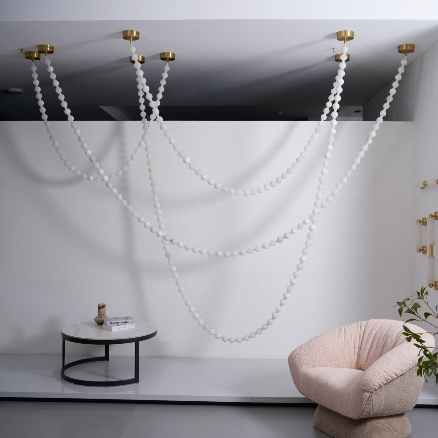 Elegant Alabaster Pearl Chandelier Necklace with Adjustable Length
