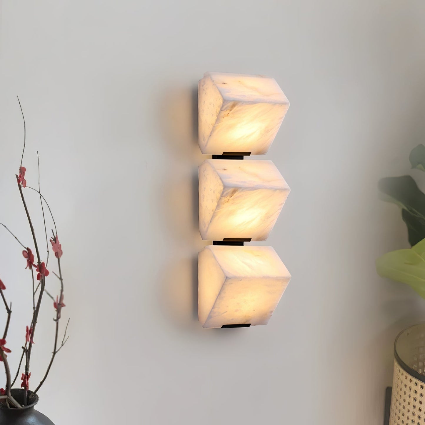 Alabaster Staircase Wall Lamp - Elegant Design, Adjustable Brightness