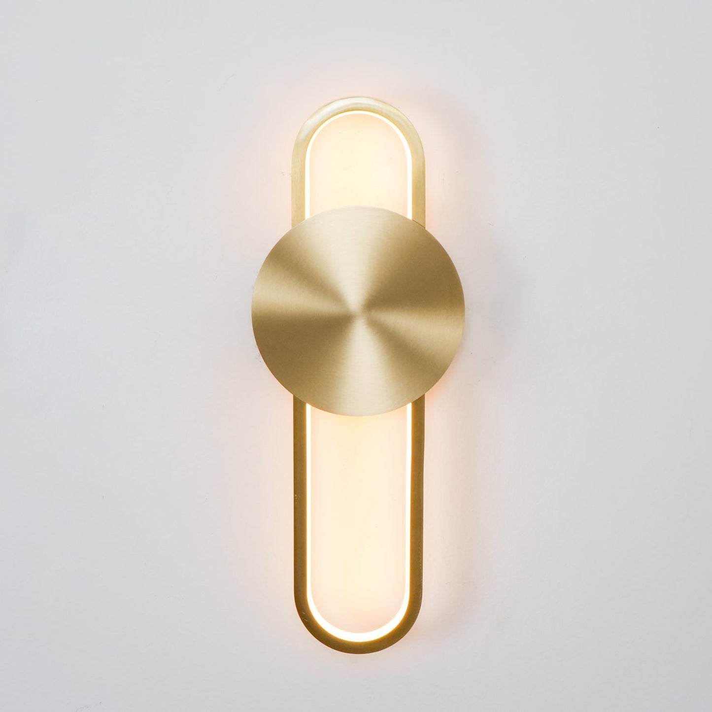 Allen Professional Wall Lamp with Adjustable Brightness and Modern Des